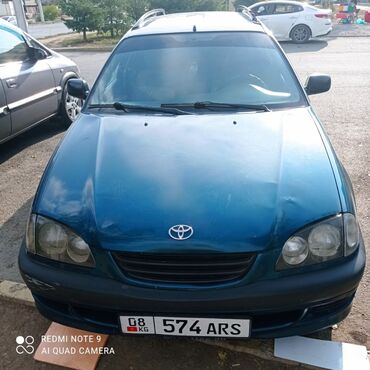 авто домик: Toyota Avensis: 1998 г., 1.8 л, Механика, Бензин, Универсал