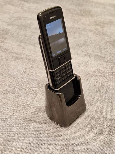 nokia 6100 satilir: Nokia 8800 Art black