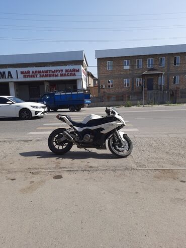 Мотоциклы: Спортбайк LIFAN, 400 куб. см, Бензин, Взрослый, Б/у
