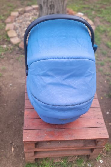 Kolica za bebe: Ocuvana Peg Perego GT3 kolica i kolevka,izuzetno udobna.Stanje kao na — 17