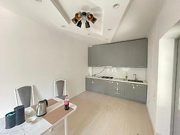 Долгосрочная аренда домов: 180 м², 4 комнаты — 8