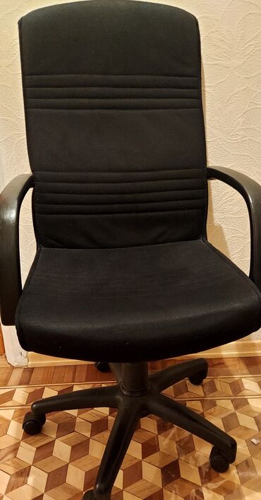 спинка для офисного кресла: Б/у, С колесиками, Рукояти не регулируются, Ткань