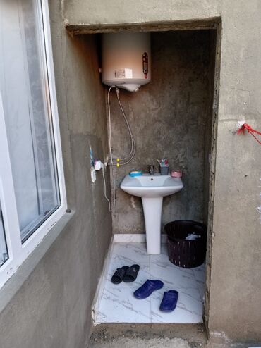 Uzunmüddətli kirayə mənzillər: 2otaqlı mənzil – tam mebellı və texnikalı - Mətbəx: yuxarı-aşağı — 5