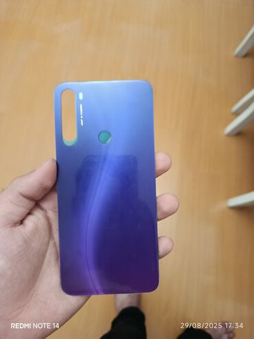 Redmi note 8 arxa qapaq təzədi işlənməyib sadəcə səhv rəng vurduğum
