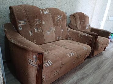стульчик для новорожденных 3 в 1: Комплект мягкой мебели: двухместный диван и два кресла. -