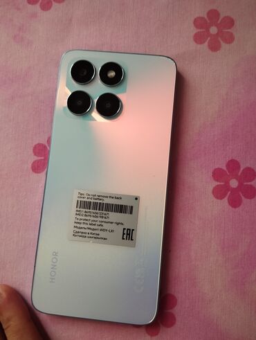 telefon fly mc220: Honor X6a, 128 ГБ, цвет - Бежевый, Отпечаток пальца, Face ID