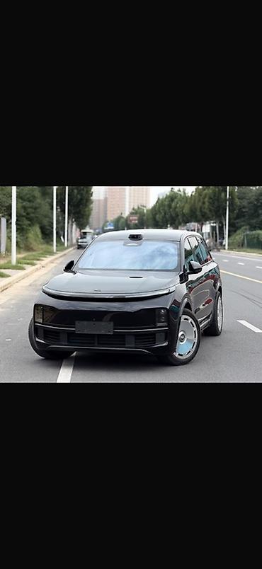хундай аванте 1: Lixiang L9: 2023 г., 1.5 л, Автомат, Гибрид, Кроссовер — 8