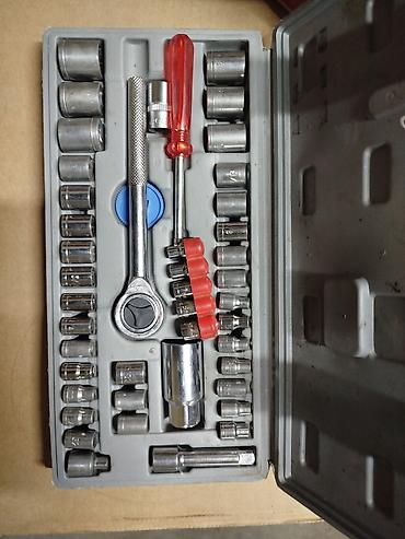 черные часы: Набор торцевых головок AIWA, 40 предметов (COMBINATION SOCKET WRENCH — 2