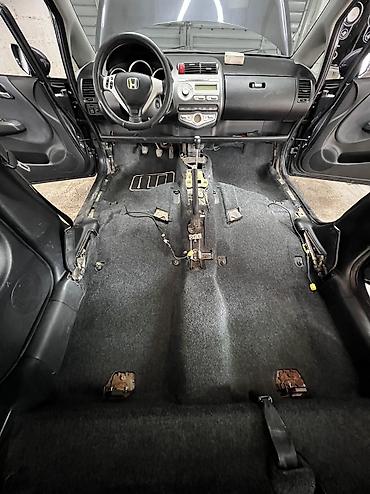 Car cleaning: Химчистка -- полировка химчистка салона авто с разбором и без at lalafo.kg — 17 Car cleaning: Химчистка -- полировка химчистка салона авто с разбором и без — 17