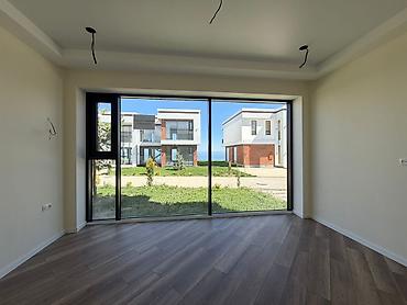 Продажа коттеджей и домов: Imarat Resort, Иссык-Кульская область, с. Бостери, Мамытова 122 Дом — 22