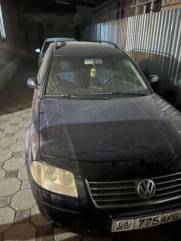Volkswagen: Volkswagen Passat: 2003 г., 1.6 л, Механика, Бензин, Универсал