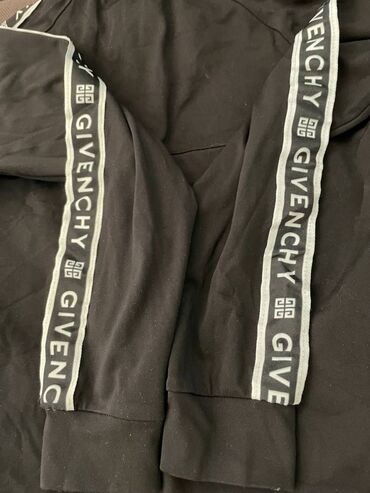 hm broj: Givenchy Original (Lux brand) Muski Duks M velicina Original Givenchy