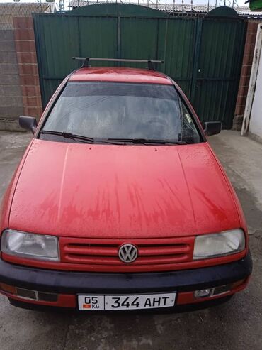волсваген вента: Volkswagen Vento: 1.8 л | 1994 г