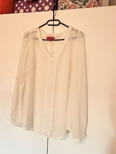 Bluze: Zenske bluze – elegantne i udobne, idealne za posao i svečane prilike — 13