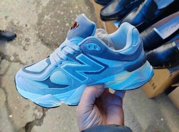 nike waterproof patike: New Balance, 41