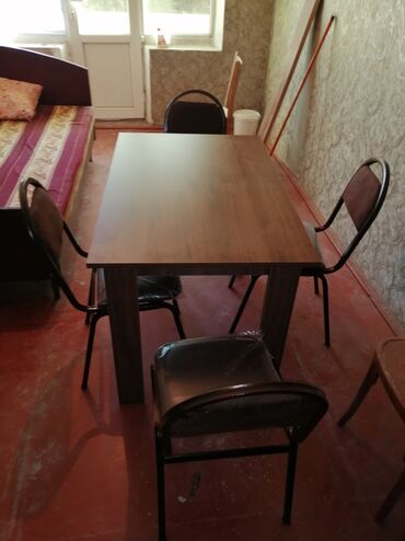 Masa və oturacaq dəstləri: Tədris kursları üçün stol stul desti anbardan satiş var Modellər — 11