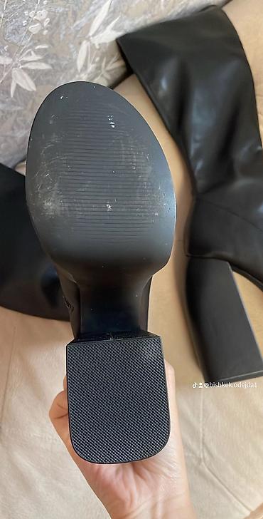 Сапоги: Сапоги
Деми 
37-38
3500 — 6