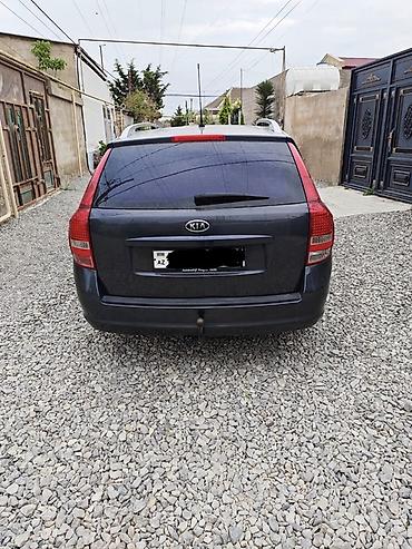 Kia: Kia Ceed: 1.4 l | 2010 il Universal — 2