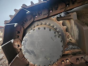 hyundai ekskavatör: XCG XCG450LC-8 paletli ekskavator Xüsusiyyətlər: - Model: XCG450LC-8 — 6