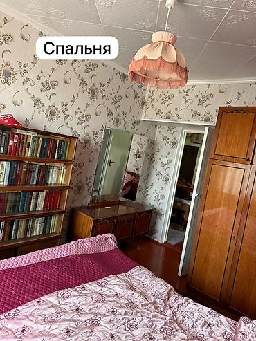 квартира кок жаре: Г. Балыкчы, Иссык-Куль Просторная 2‑комнатная квартира с — 4