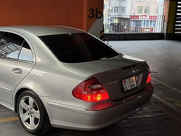 бид е3: Mercedes-Benz E-Class: 2003 г., 3.2 л, Автомат, Бензин, Седан — 5