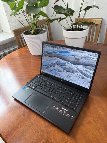 наушник с микрофоном: Ноутбук, Acer, 32 ГБ ОЗУ, Intel Core i5, 15.6 ", Б/у, Игровой, память SSD