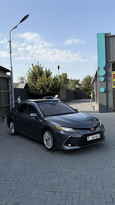 spark 2018: Toyota Camry: 2020 г., 2.5 л, Автомат, Бензин, Седан — 1
