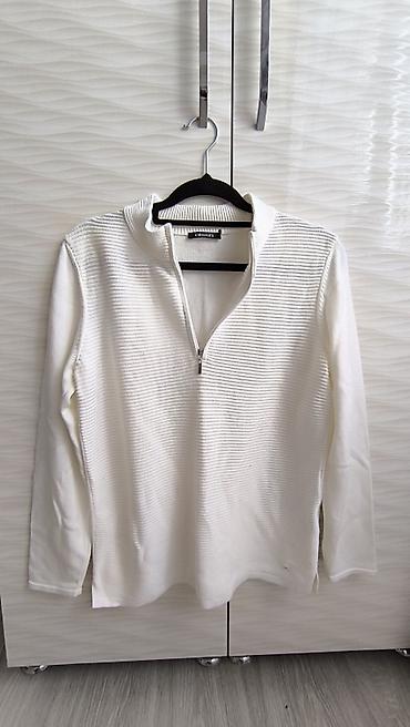 Другая женская одежда: Набор подростковой-детской женской одежды, по 100-300 сом за вещь — 1