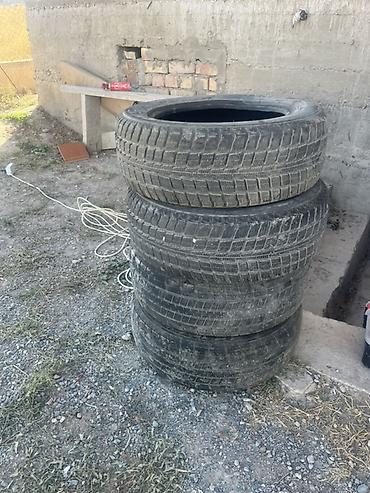 Шины: Зимние шины (комплект из 4 шт.) - Размер: 195/60 R15 - Индекс — 3