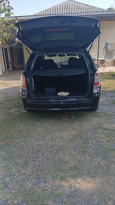 xəzər maşın: Opel Astra: 1.3 l | 2008 il 307000 km Universal — 10