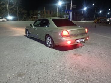 хундай саната 2001: Hyundai Sonata: 2001 г., 2.5 л, Автомат, Бензин, Седан