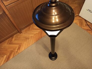 Baštenska rasveta: Mali lampion za dvorište. Visina 1m. Bez oštećenja. Moguće je slanje na lalafo.rs — 5 Baštenska rasveta: Mali lampion za dvorište. Visina 1m. Bez oštećenja. Moguće je slanje — 5