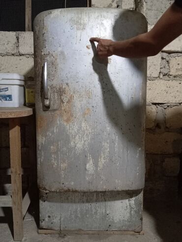 Mətbəx kombaynları və doğrayıcıları: Ssri zil soyducusu normal isleyir.etrafli whatsap aktivdir