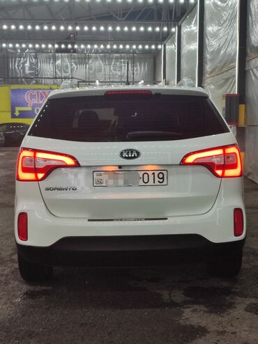 Kia: Kia Sorento: 2 l | 2014 il Ofrouder/SUV — 2