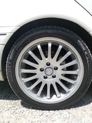 Disk təkərlər: Disk təkər Mercedes-Benz R 18