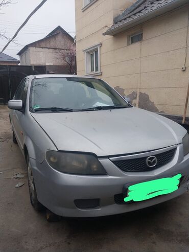 Mazda: Mazda 323: 2003 г., 1.6 л, Механика, Бензин, Хэтчбэк