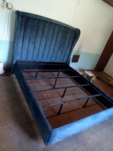 мебель на кухню: Двуспальная Кровать, Новый