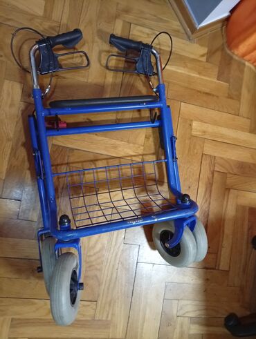 Hodalice, štake, štapovi za hodanje, kolica za hodanje: Hodalica/rolator sa četiri točka i sedištem SKLAPAJUĆA - Stabilan — 9