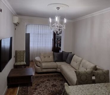 Uzunmüddətli kirayə mənzillər: 4 otaqlı mənzil 5/1mertebesi orta temirli leninqrad proyekti orta -da lalafo.az — 1 Uzunmüddətli kirayə mənzillər: 4 otaqlı mənzil 5/1mertebesi orta temirli leninqrad proyekti orta — 1