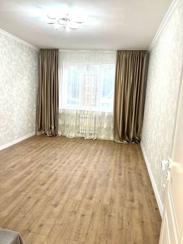 Продается 2 ком.кв. СК: Бишкек Курулуш Район: Аламединский рынок