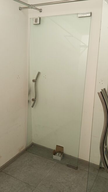 входные и межкомнатные двери: Б/у Межкомнатная дверь С рамой, C гарантией, Платная установка, Платная доставка at lalafo.az входные и межкомнатные двери: Б/у Межкомнатная дверь С рамой, C гарантией, Платная установка, Платная доставка