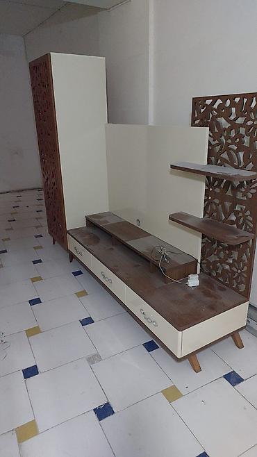 gencede islenmis mebeller: Tv stend satilir// Qiymet 230 azn hec bir problemi yoxdur unvan hezi — 1