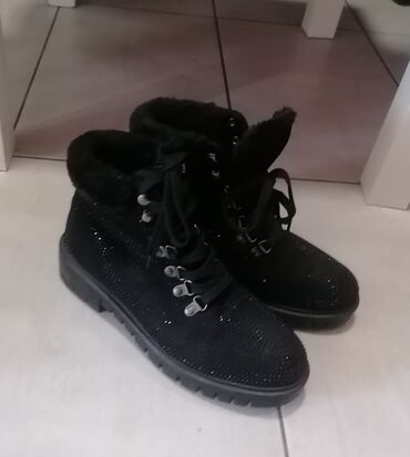 Ugg obuća: Ugg čizme, bоја - Crna, 39 — 4