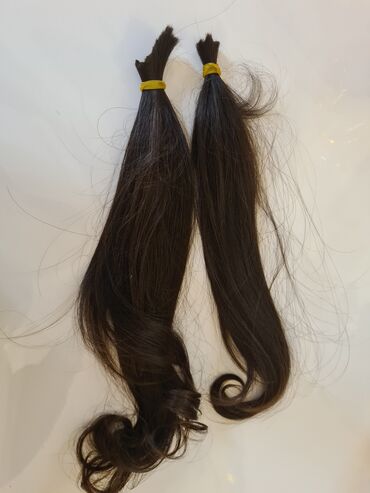 tebii saçların satışı qiymetleri: Butov sacdi 2yere bolunub.32 sm uzunlugdadi.53 qramdi.70m satilir
