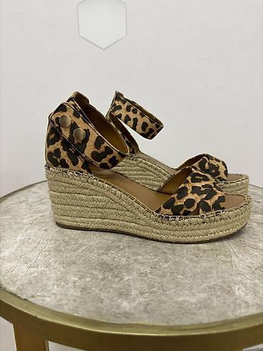 platforma ugg: Franco Sarto 38 ölçü- 1-2 defe geyinilib. Amerika macy’sden alınıb - — 2