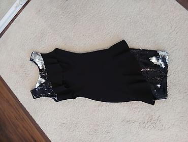 Haljine: Čipkana haljina u mint zelenoj boji - Model: ravna/silueta do kolena — 5