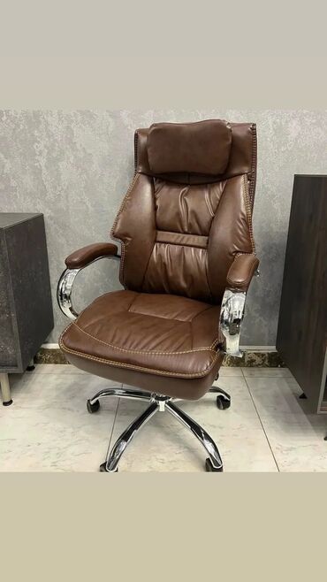 Ofis və oyun kresloları: Yeni, Təkərli, Qolları tənzimlənir, Dəri -da lalafo.az — 16 Ofis və oyun kresloları: Yeni, Təkərli, Qolları tənzimlənir, Dəri — 16