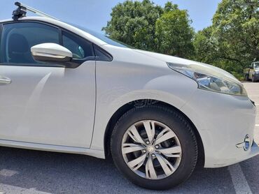 Peugeot: Peugeot 208: 1.2 l. | 2015 έ. 123000 km. Χάτσμπακ — 6