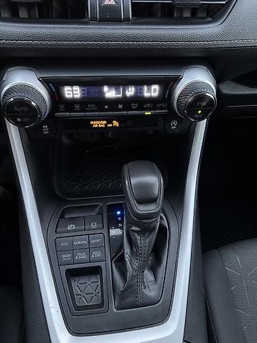 raf 4: Toyota RAV4: 2020 г., 2.5 л, Автомат, Бензин, Кроссовер — 10