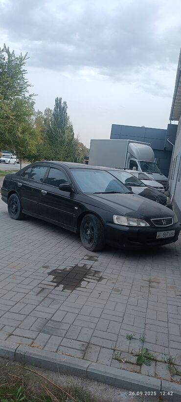 Honda: Honda Accord: 1998 г., Автомат, Бензин, Седан